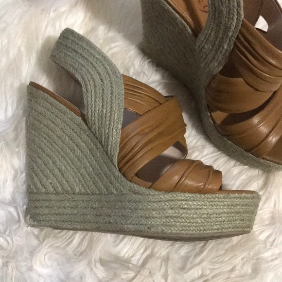✨3/$25✨ [boutique 9] Espadrilles Wedges - Picture 3 of 6